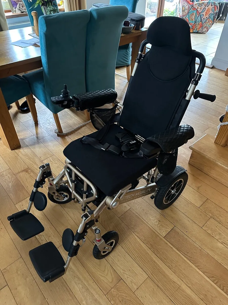 Electric wheelchair - Image 4