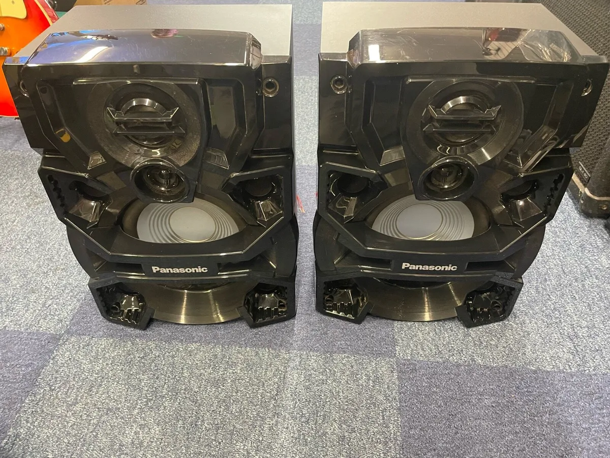 Panasonic SB-AKX700 Speaker Set - Image 1