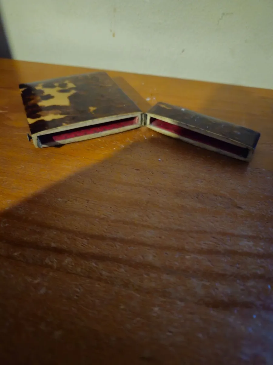 Vintage Card Case - Image 1