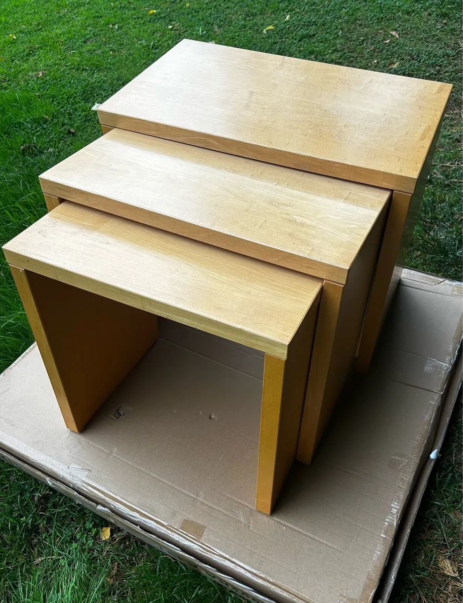 Nest of tables - Image 2