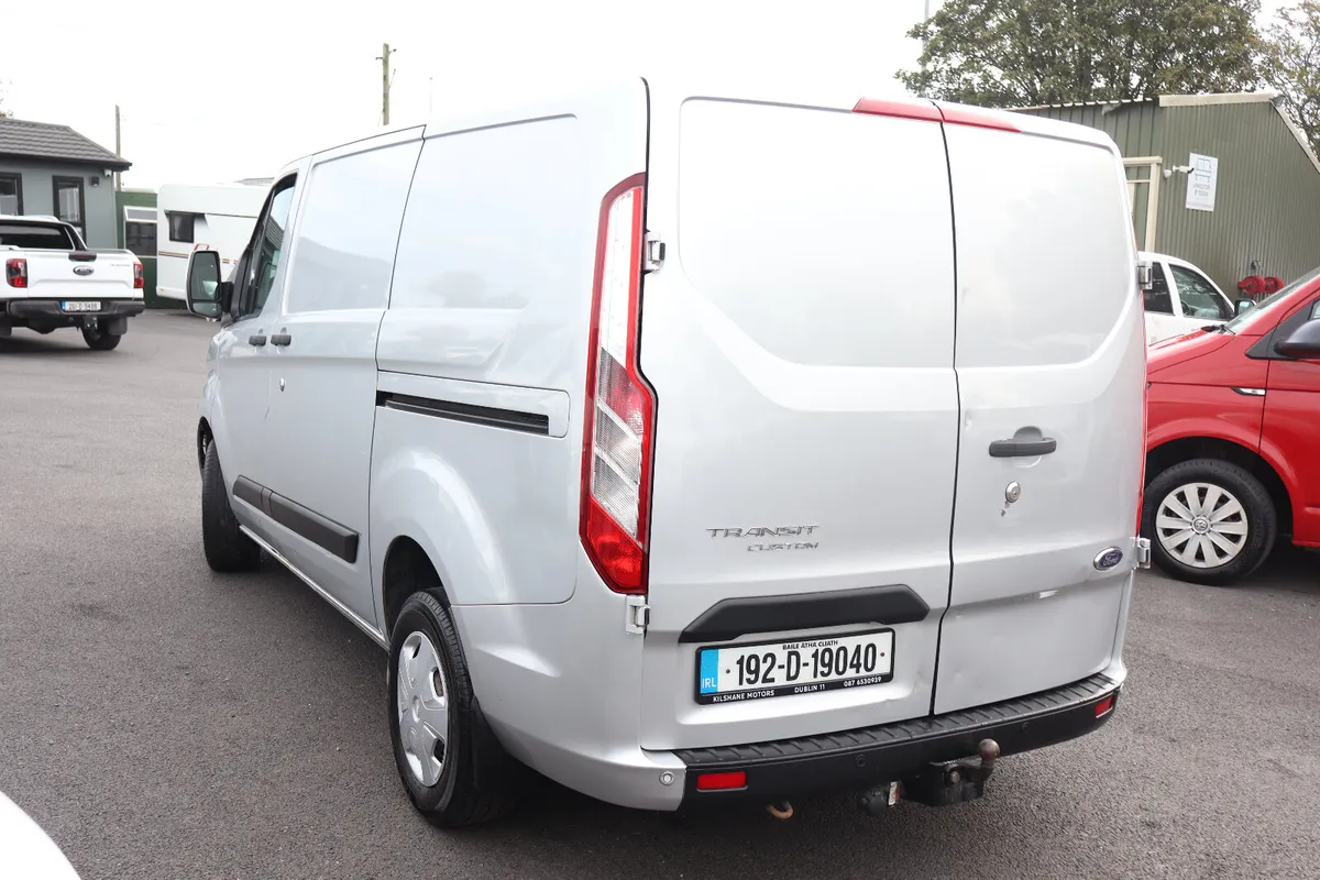 2019 FORD TRANSIT CUSTOM TREND AIRCON - Image 4