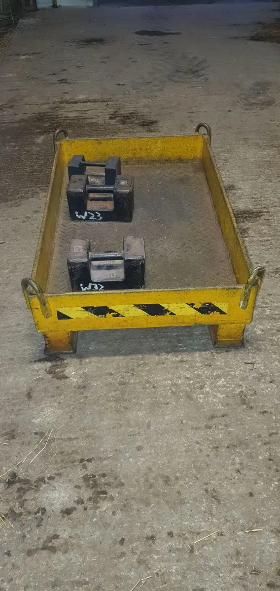 H/D Steel Crate for Lifting Chains & Straps - Image 1