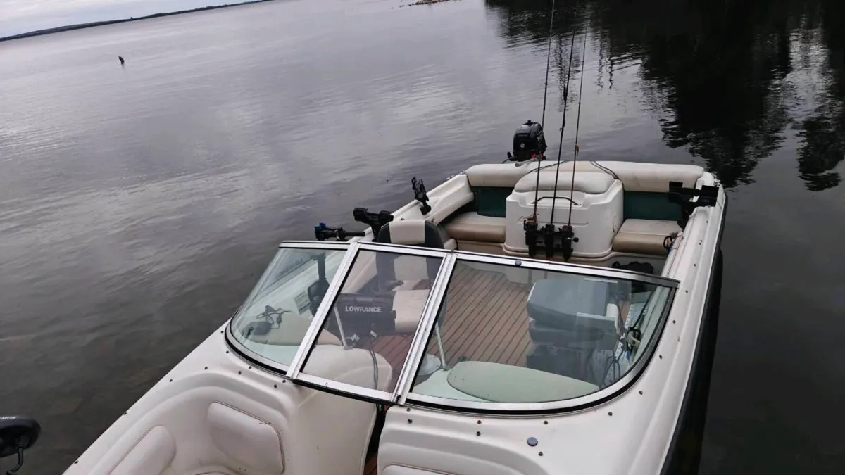 Sea Ray 175 Bowrider - Image 3