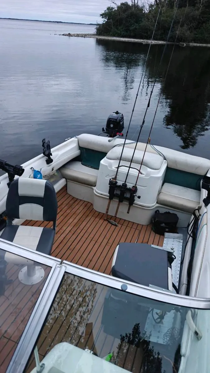 Sea Ray 175 Bowrider - Image 2