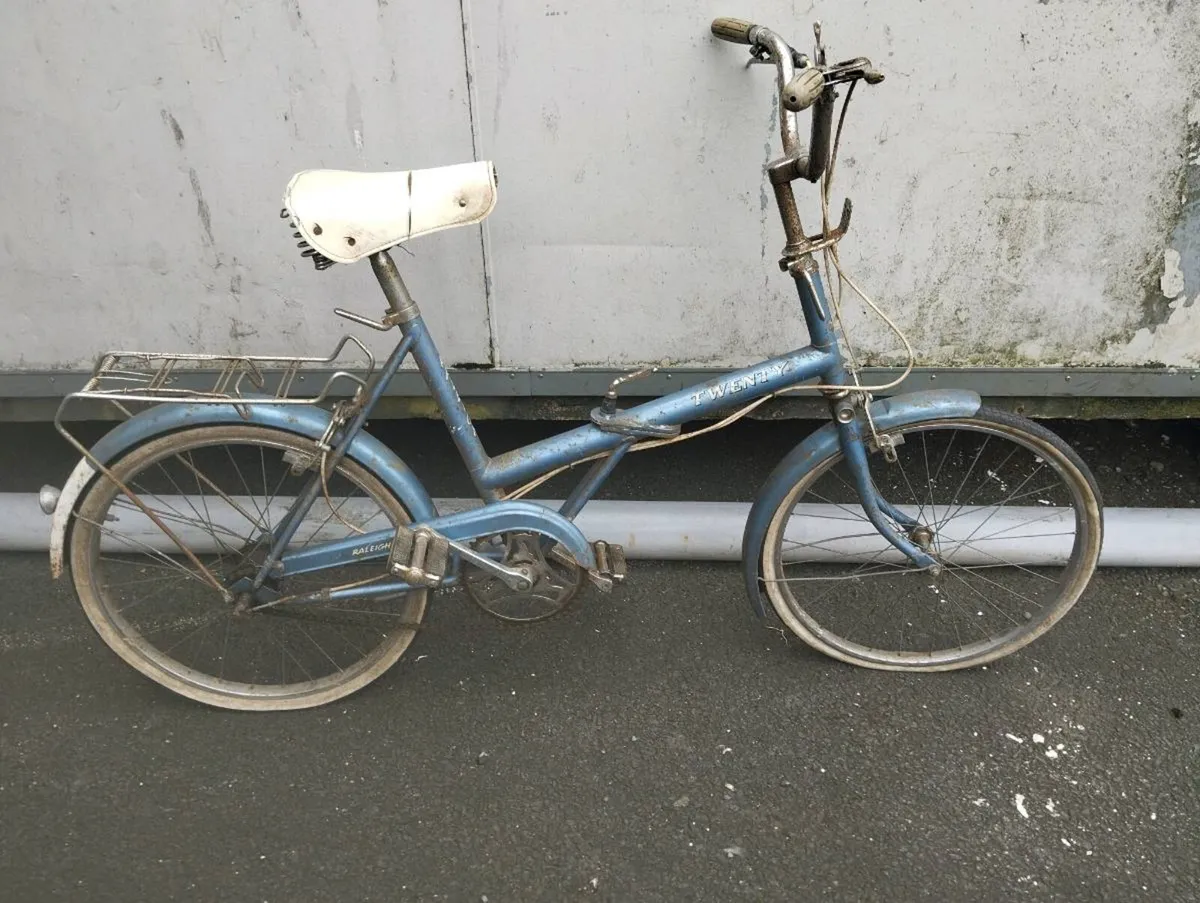 Vintage raleigh folding bike - Image 1