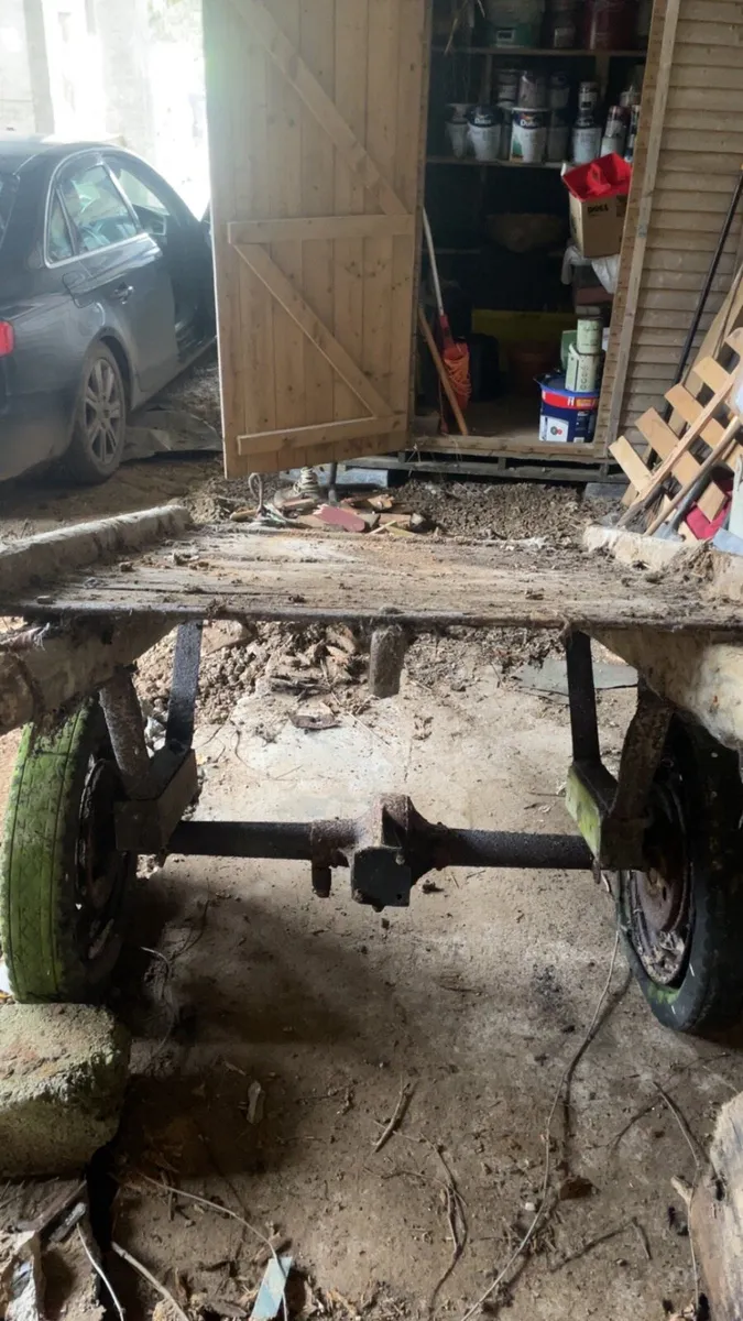 Old donkey cart - Image 3