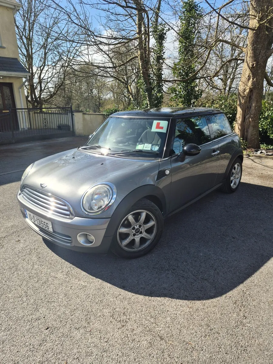 Mini Cooper for parts - Image 1