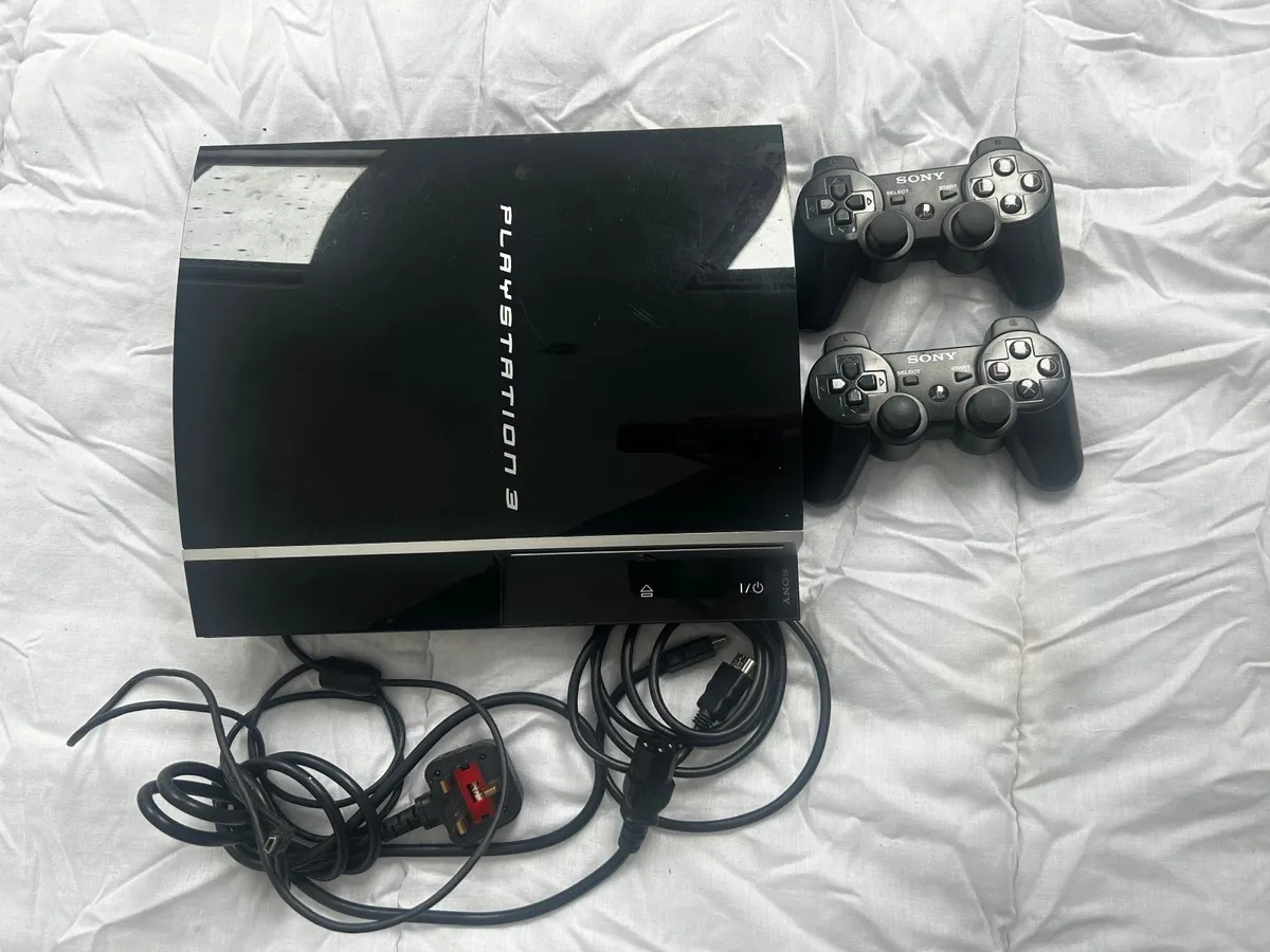PS3 Slim Console Bundle - Image 1