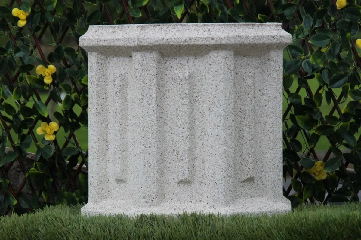 Reconstituted Granite Hex pot - Image 3