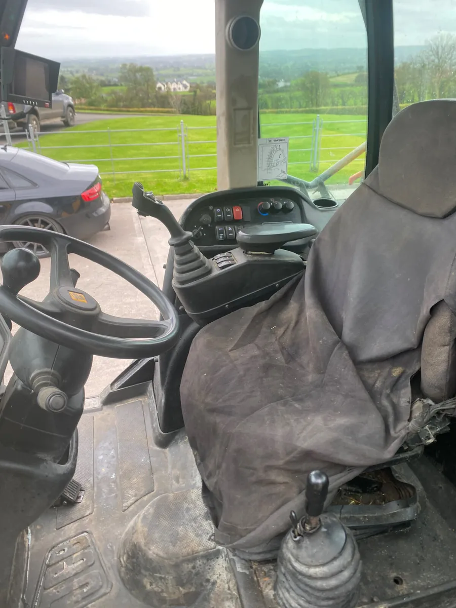 2015 JCB TM320s - Image 3