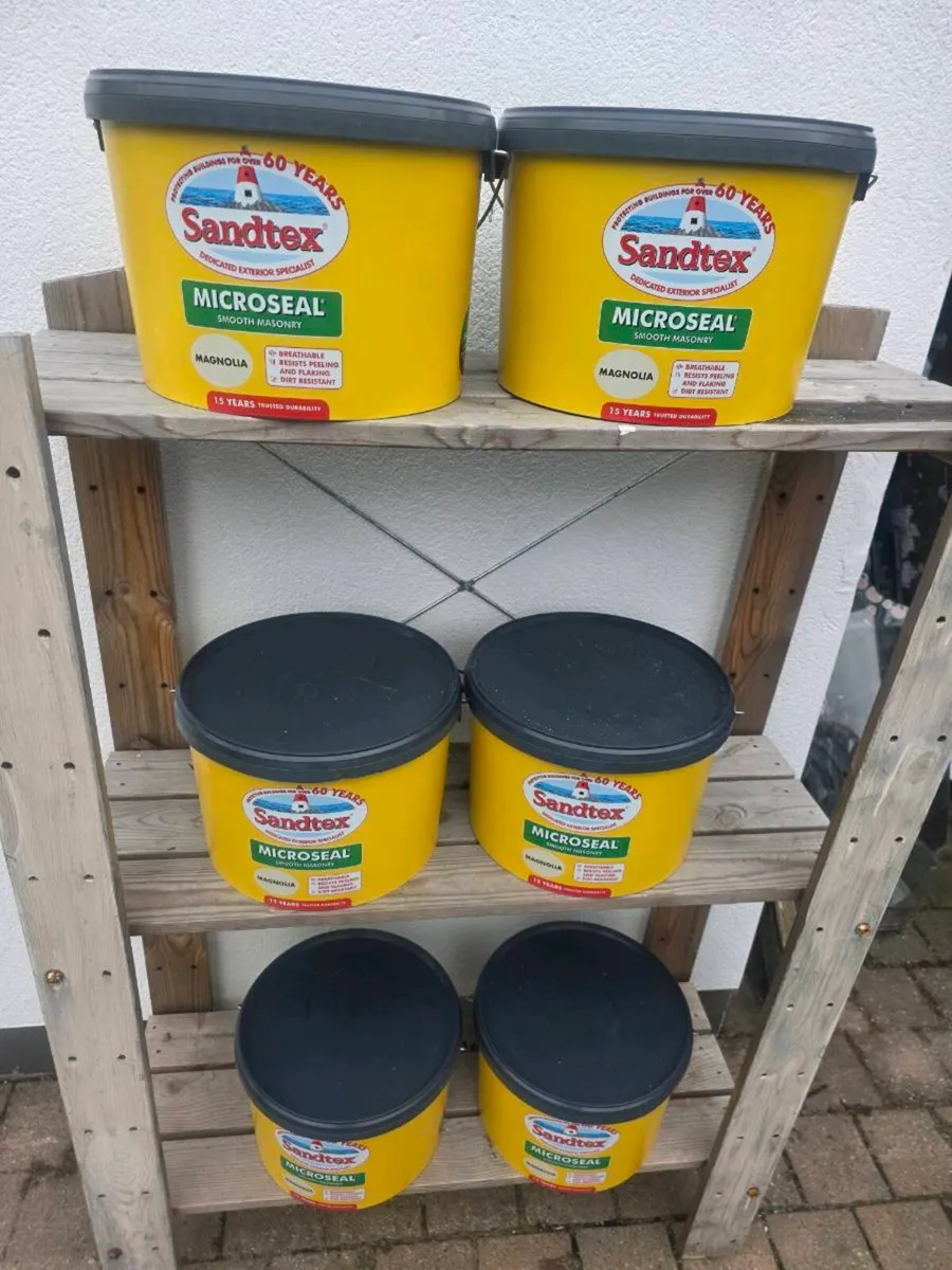 Masonry paint - Image 1