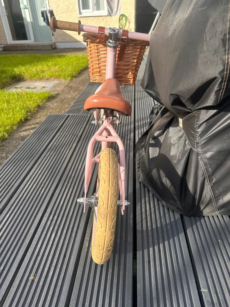 Balance Bike - Image 3