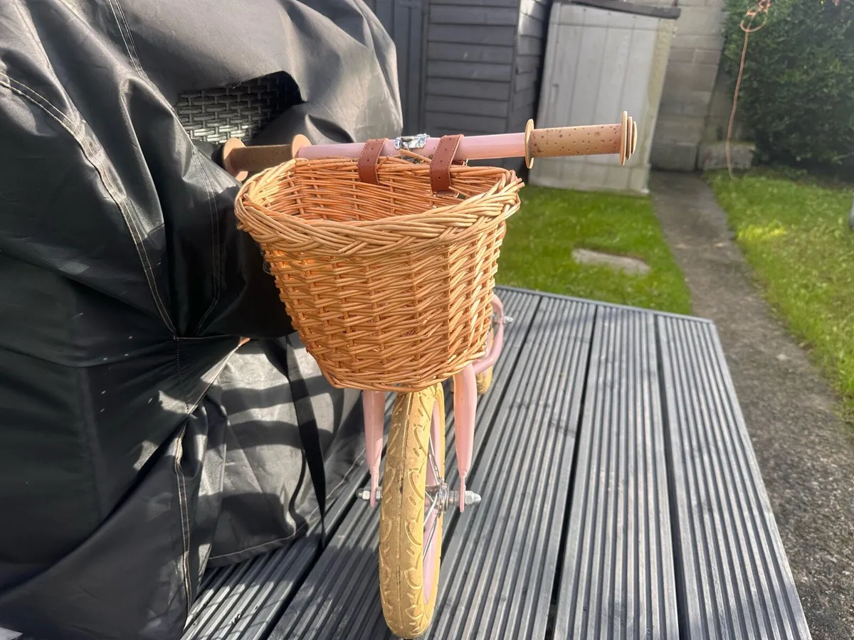 Balance Bike - Image 4