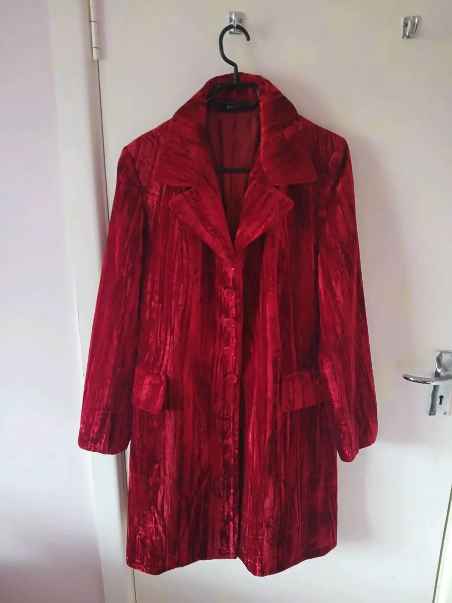 Ladies coat XL - Image 2