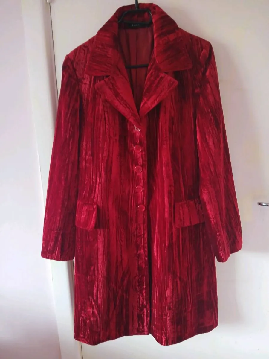 Ladies coat XL - Image 4