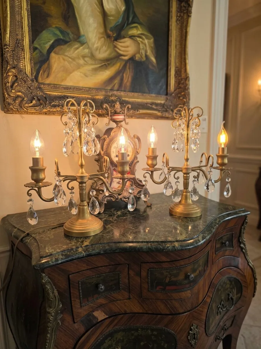 A pair of vintage crystal lamps - Image 2