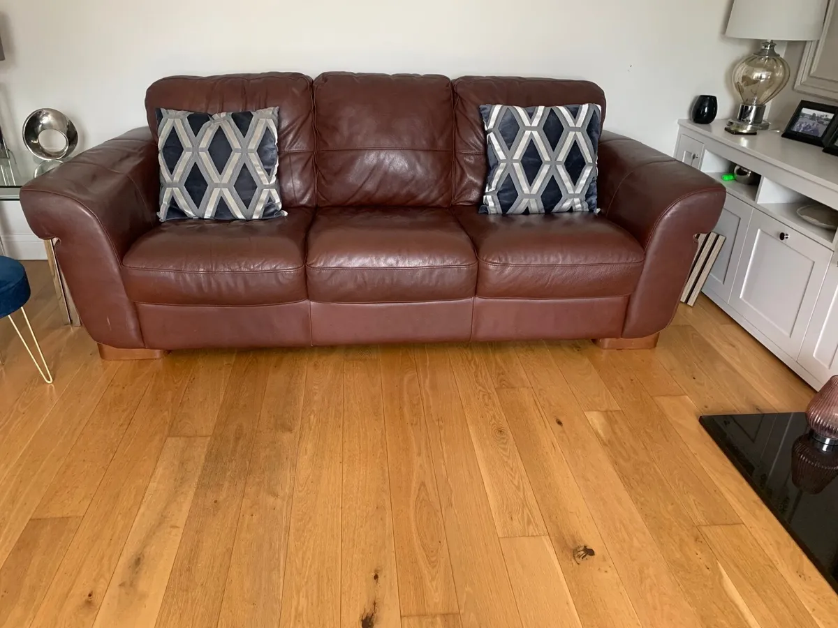 Sofa - Image 3