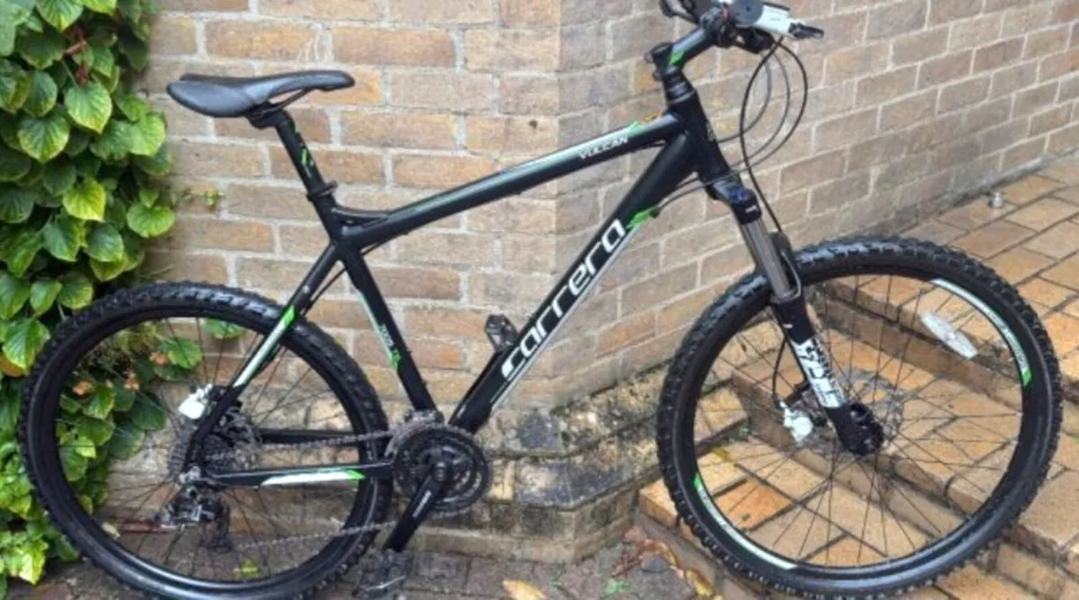 ADULTSD CARRERA VULCAN MOUNTAIN BIKE 20” FRAME URB - Image 1