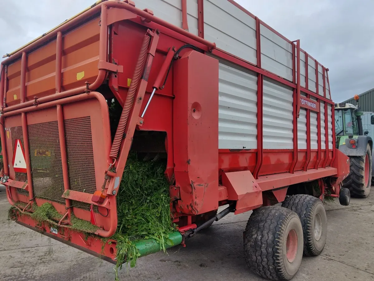 Pottinger Silage Wagon - Image 3