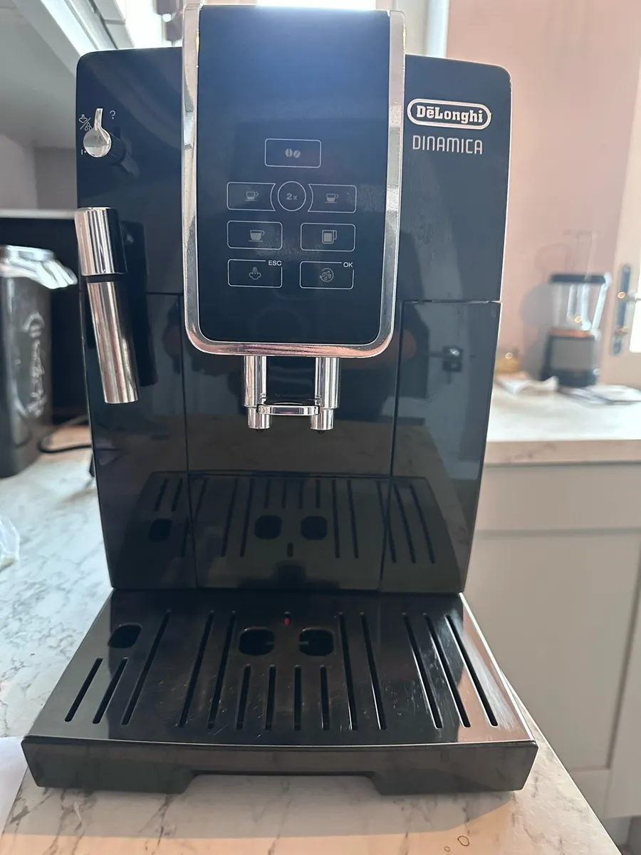 DeLonghi Dinamica Bean to cup Coffee machine - Image 3