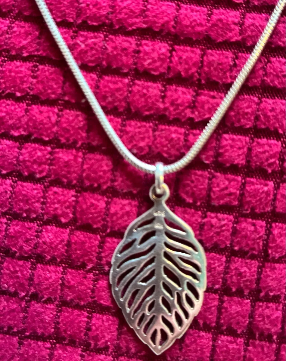 Sterling Silver Celtic Leaf Necklace - Image 3
