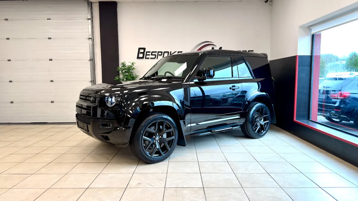 Land Rover Defender D350 HSE X-Dynamic - Image 1