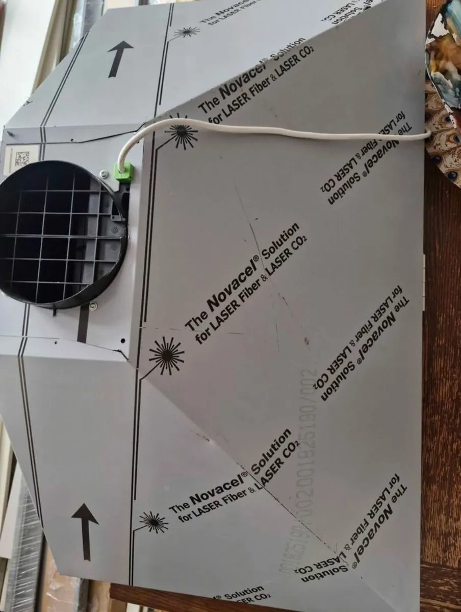 Hood ,extractor fan - Image 3