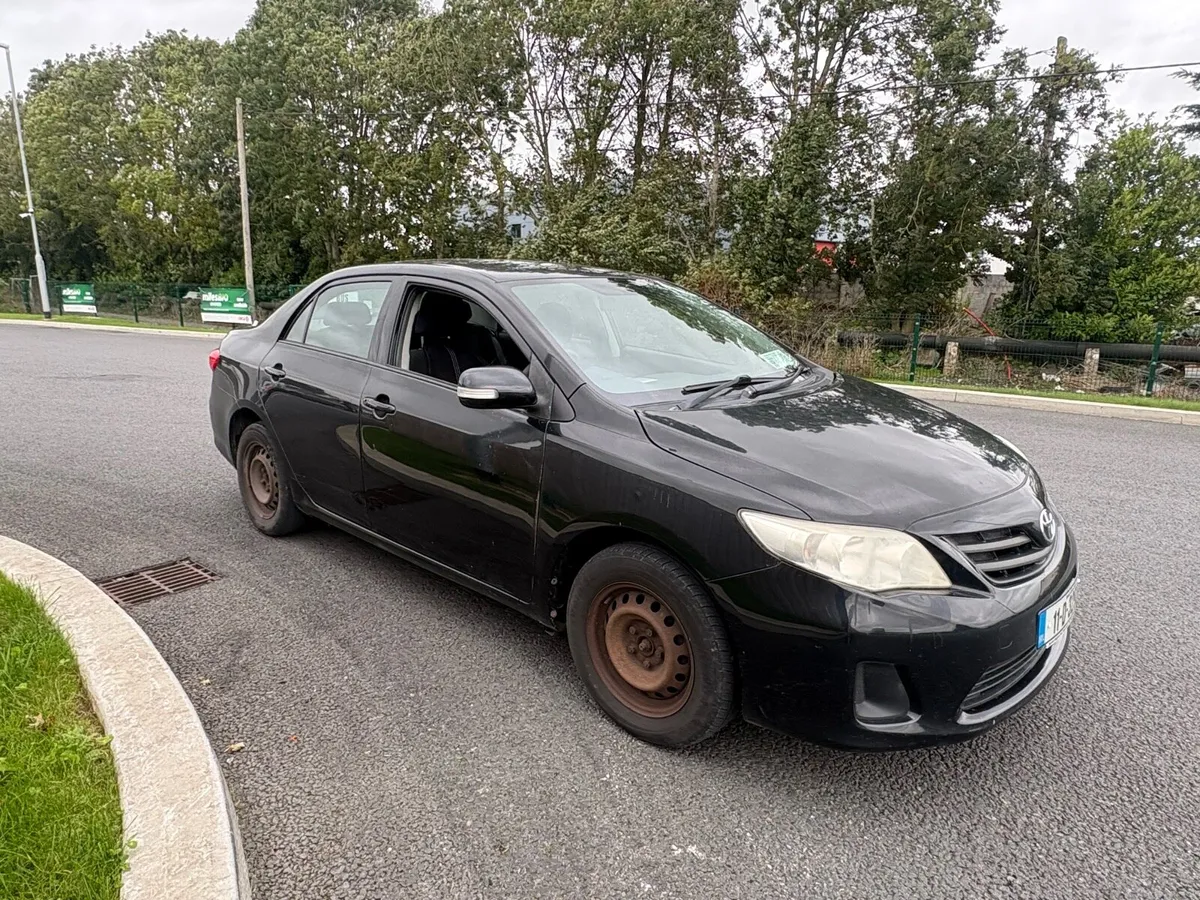 Toyota Corolla 2011 1.4D4d - Image 3
