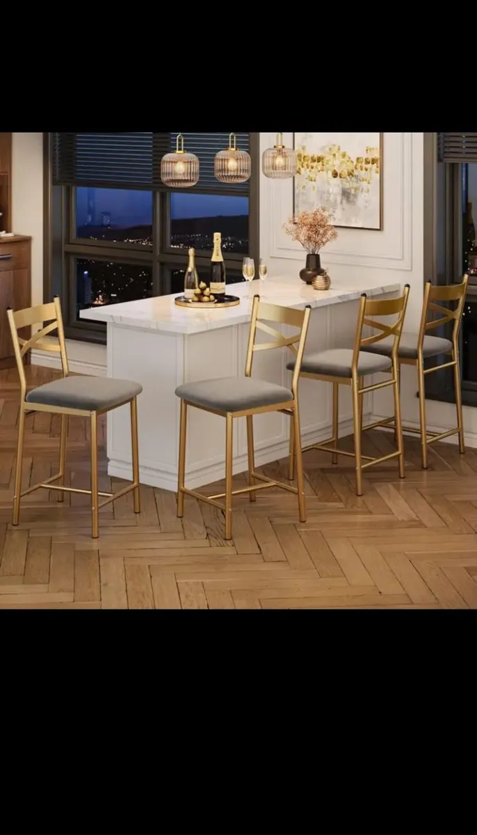 Bar stools - high chairs ( new ) - Image 1