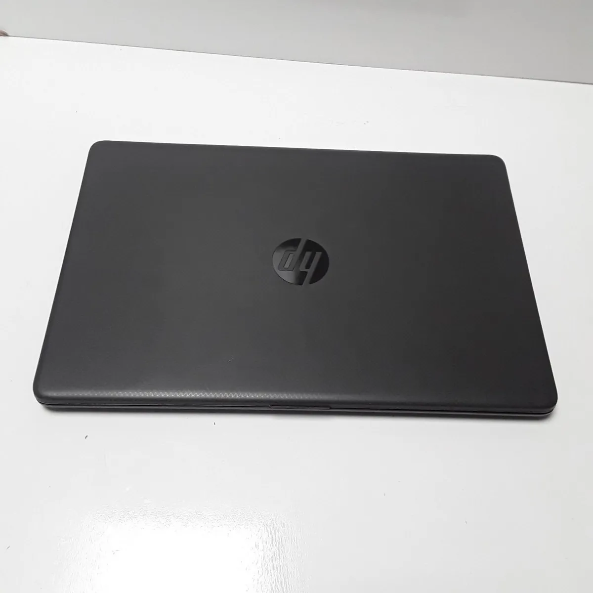 HP 250 G8 Notebook PC | Intel Core i5-1035G1 16GB - Image 4