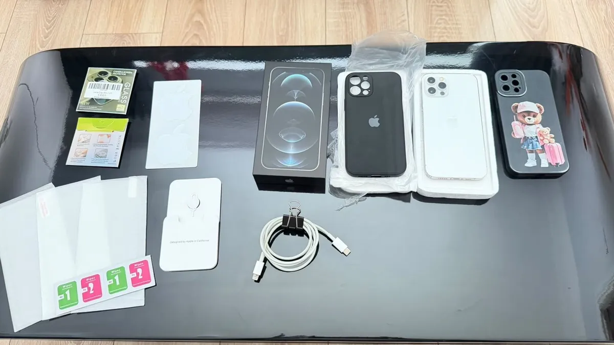 I PHONE 12 PRO For Sale - Image 3