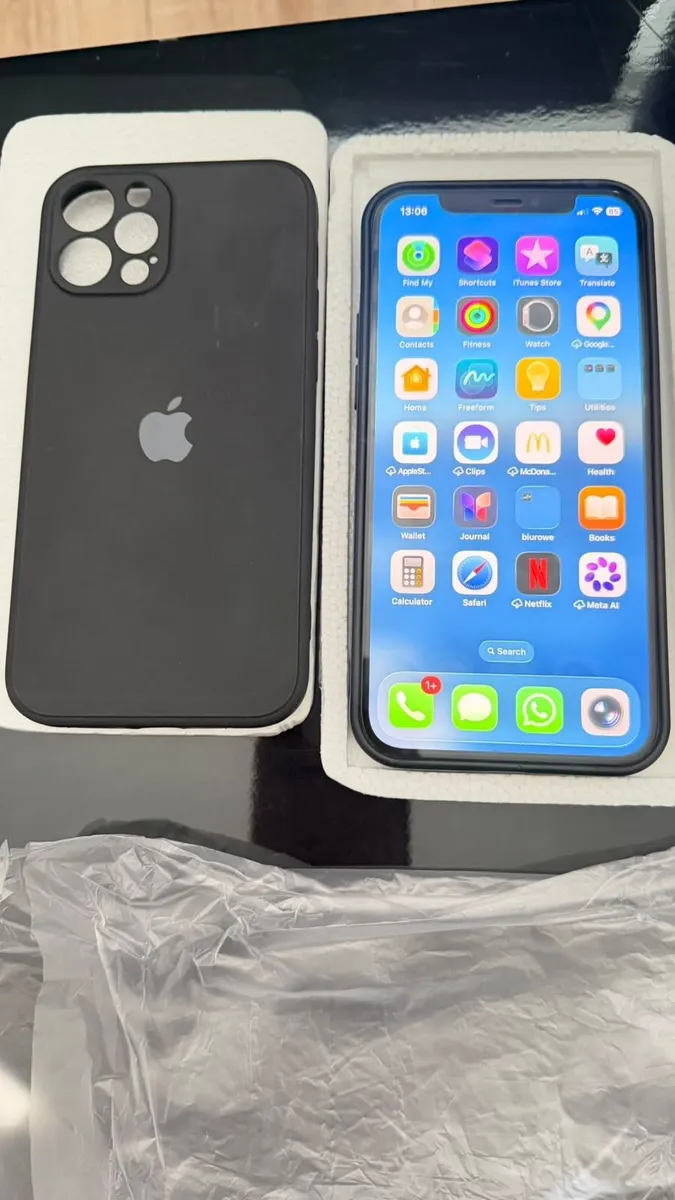 I PHONE 12 PRO For Sale - Image 4