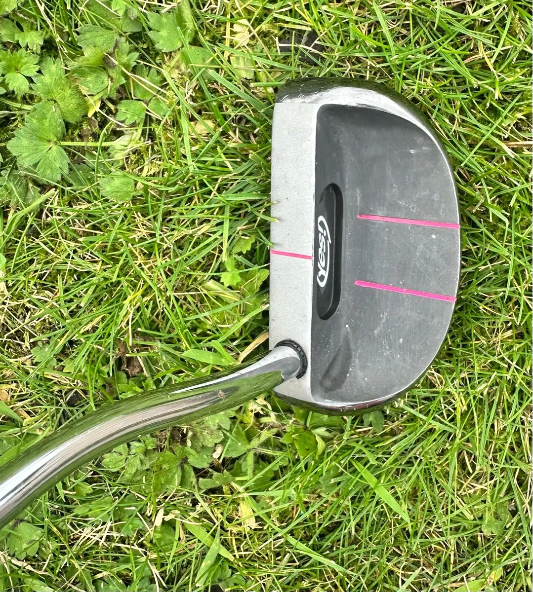 YES Marilyn C-Groove Putter - Image 2