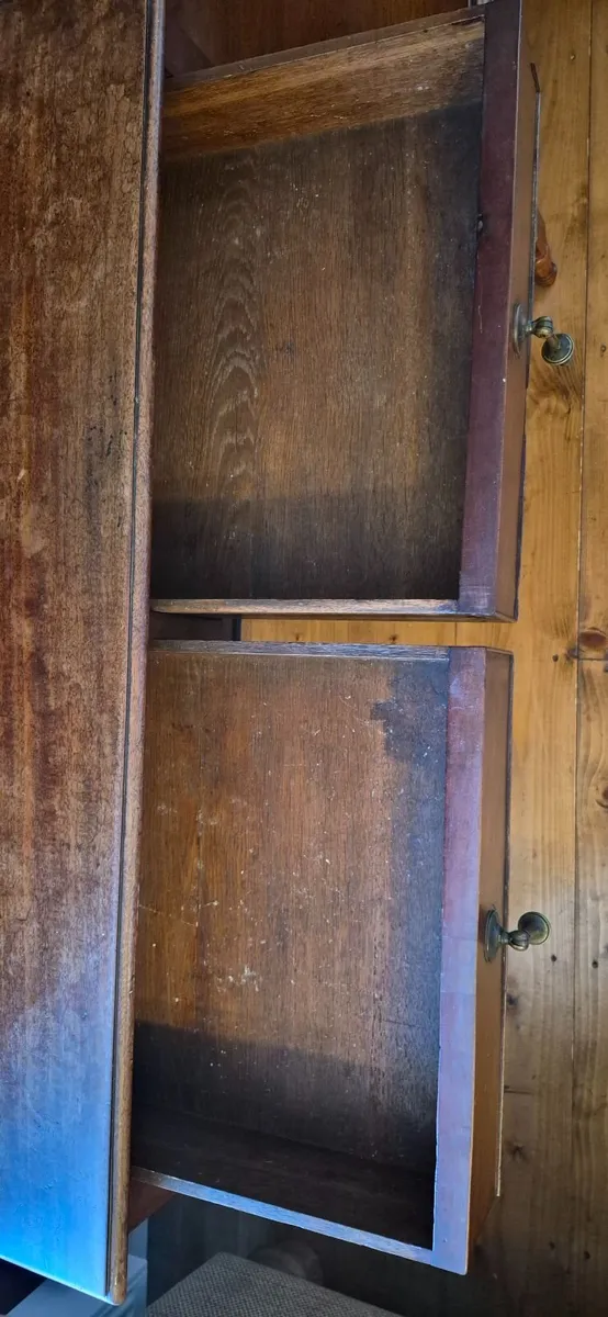 Table - Image 4