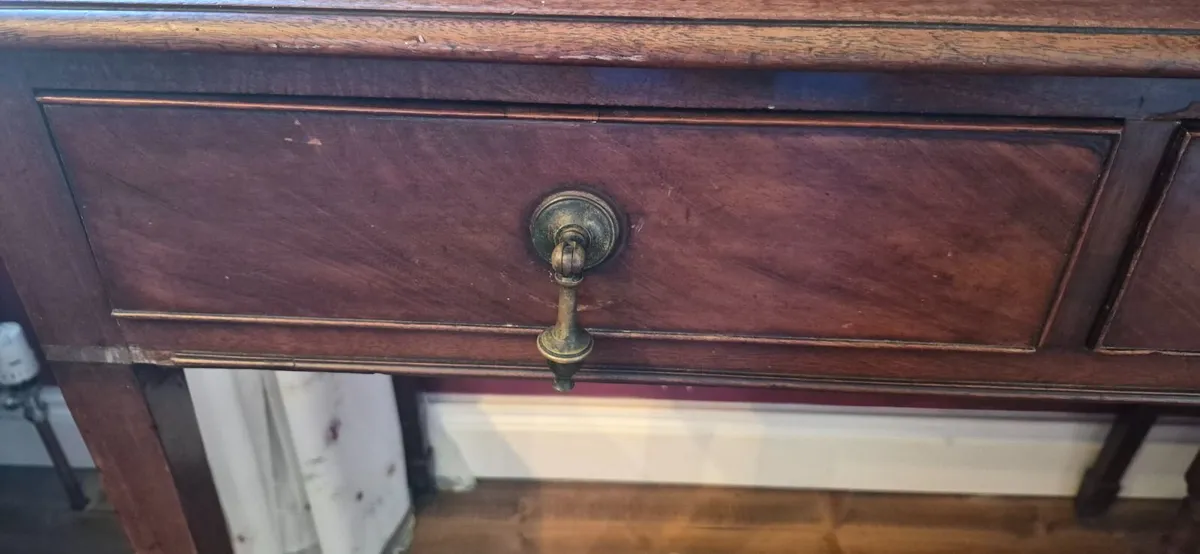 Table - Image 2