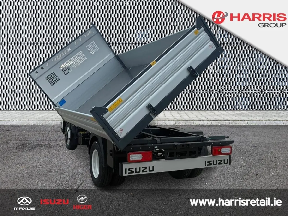 Isuzu NNR 3.5T 3 WAY TIPPER @ HARRIS RETAIL - Image 4