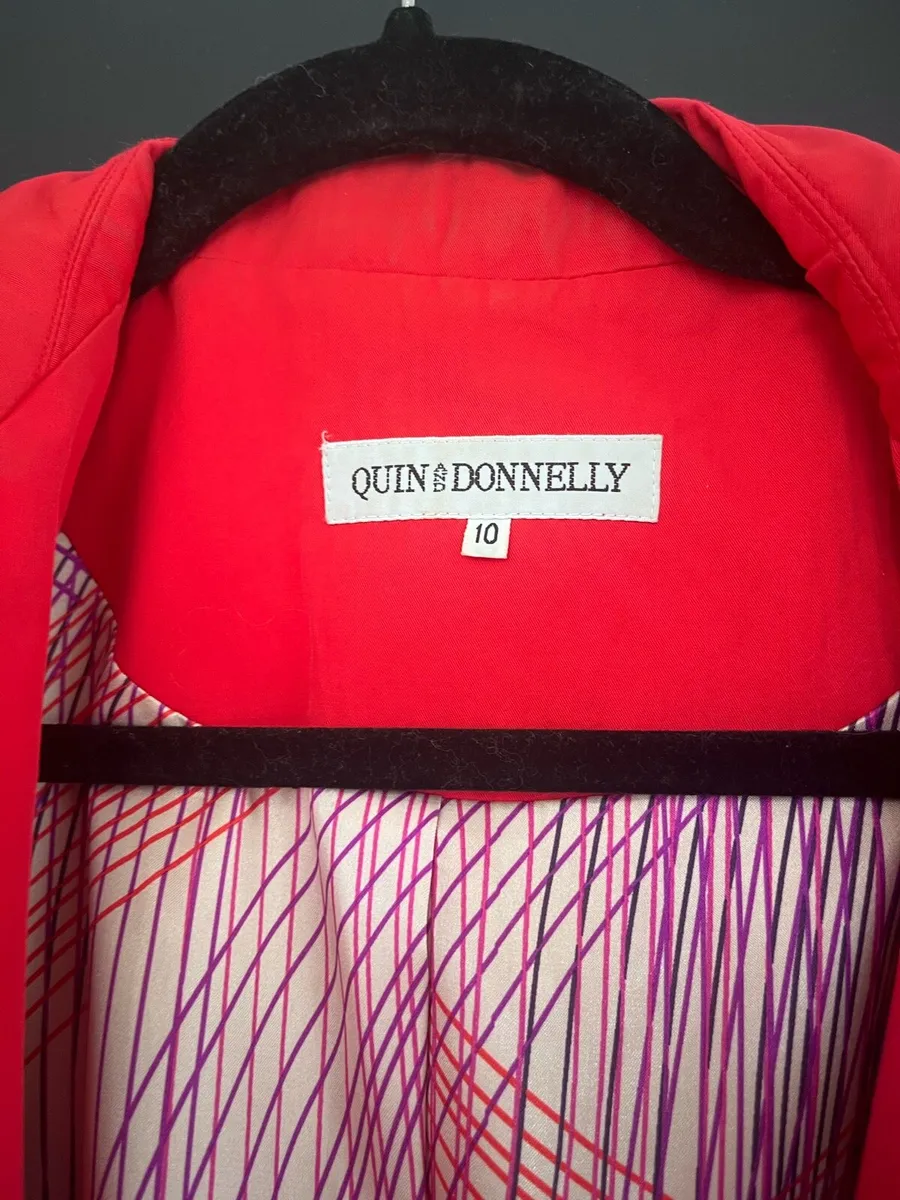Quin and Donnelly red trench - Image 1
