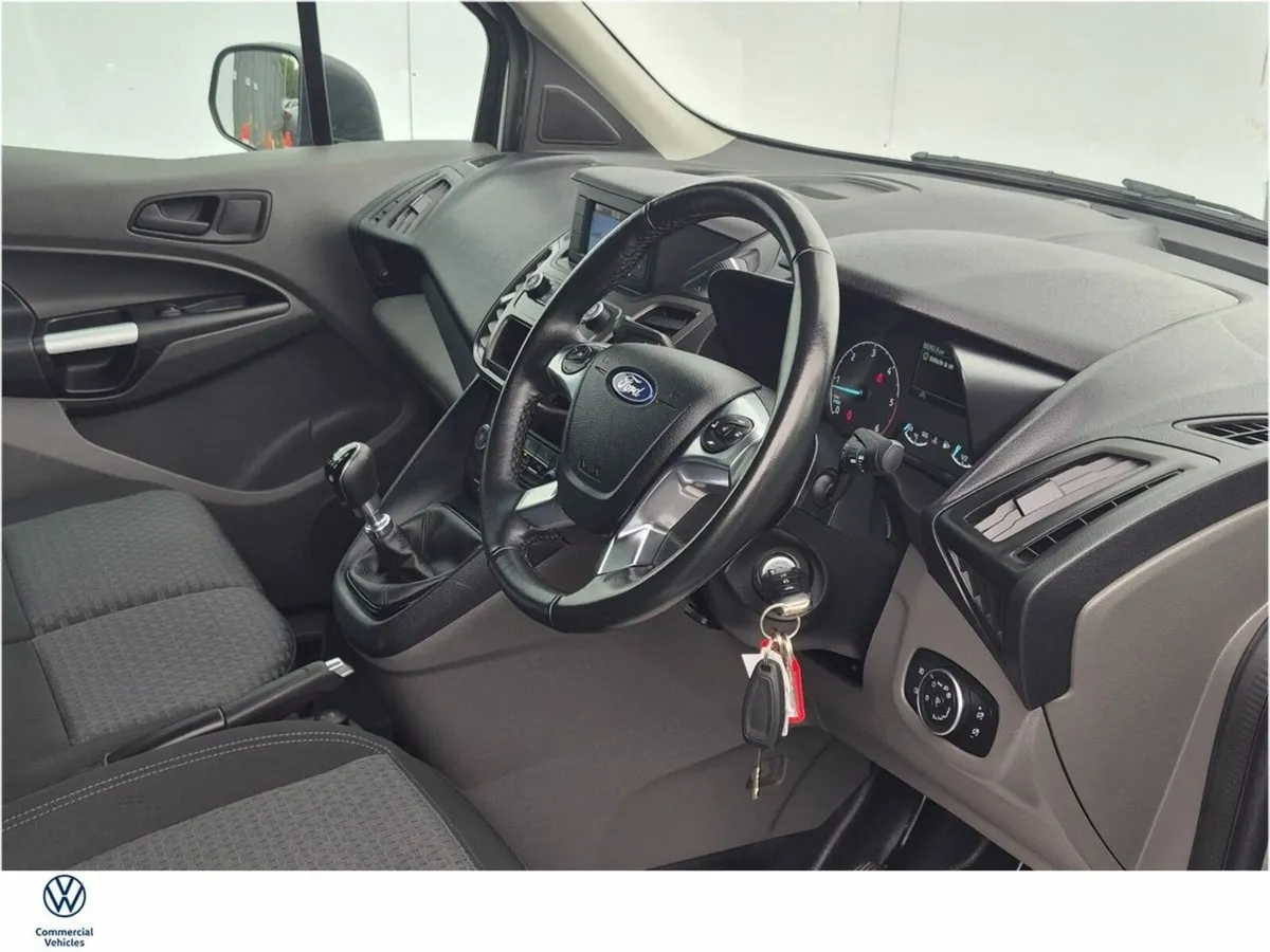 Ford Transit Connect LWB HP TREND 1.5TD10  (INC VA - Image 2