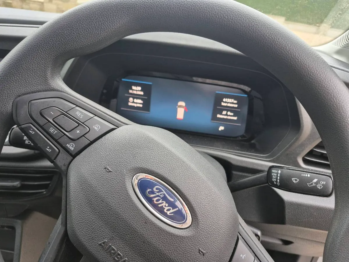 Ford Transit Connect Van - Image 4