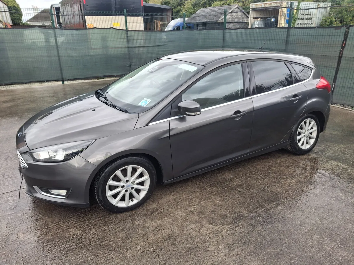 152 Ford Focus  Titanium  1.5 Diesel - Image 1