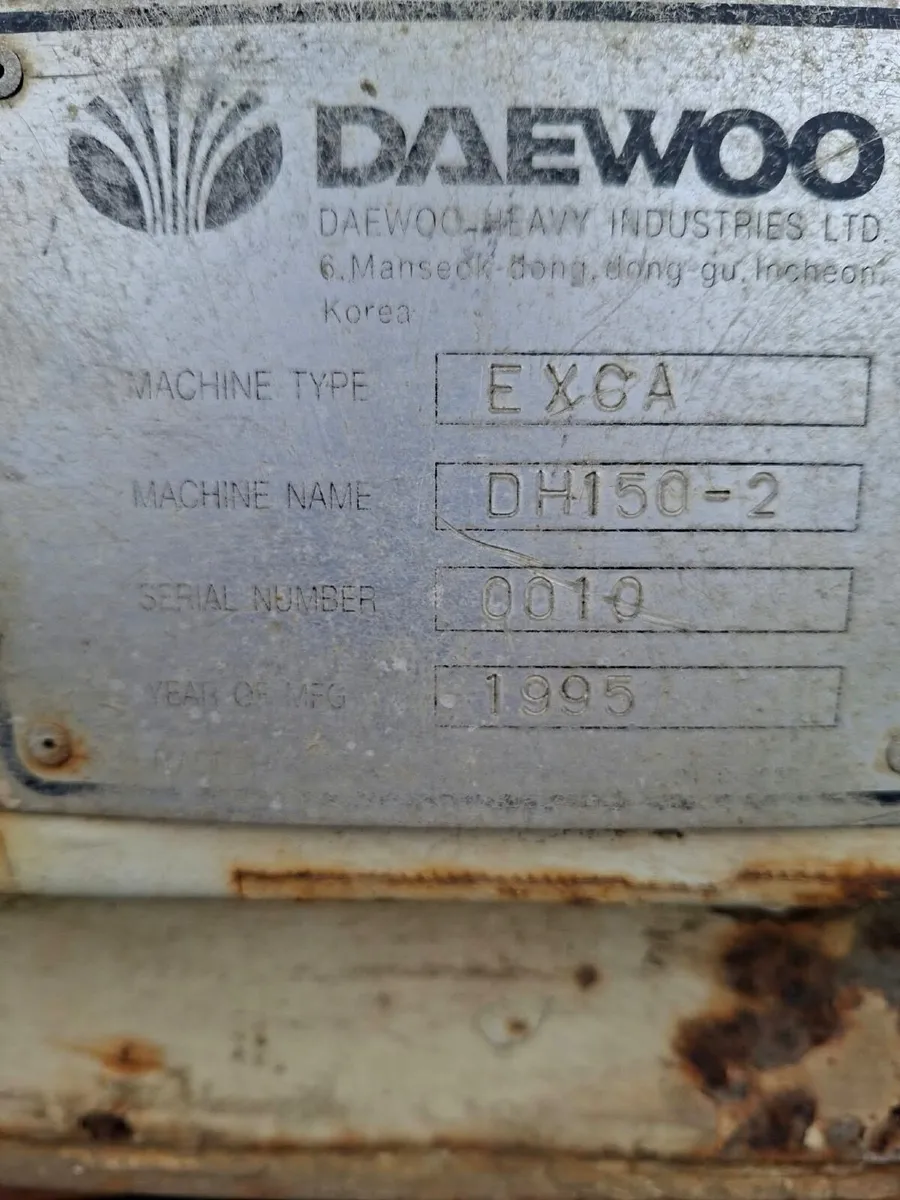 Track Machine Daewoo DH150 Stroke 2 - Image 3
