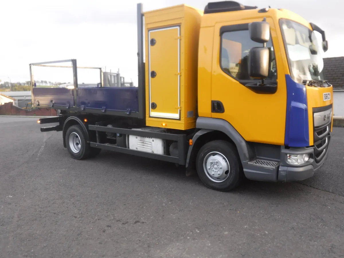 Daf LF180 2019 7500kg gross Tipper , storage box - Image 4