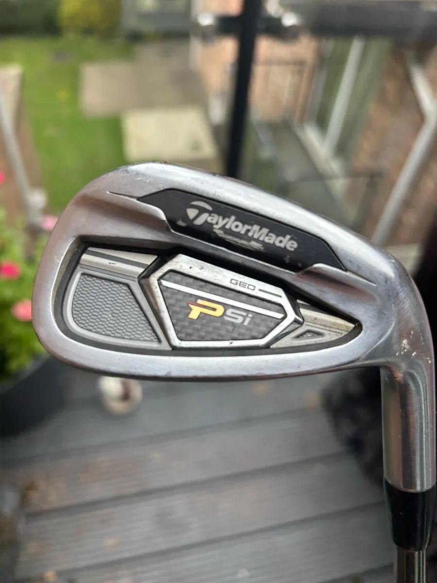 Golf Clubs - Image 1