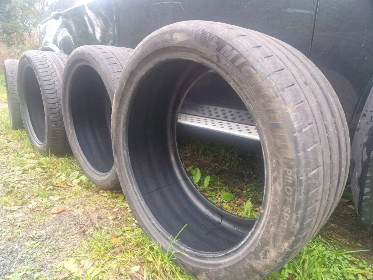 275 35 21 tyres - Image 3