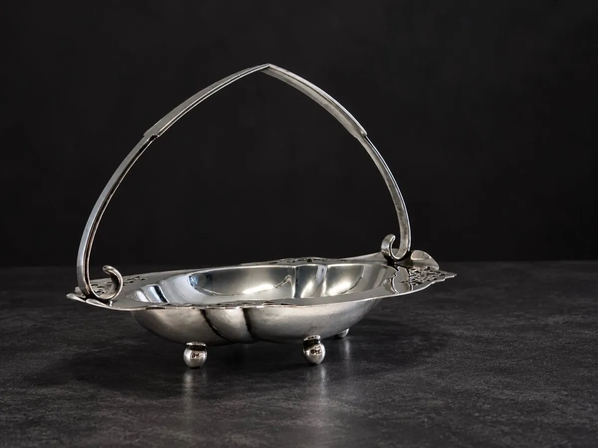 Vintage Silver-Plated Serving Basket - Image 2