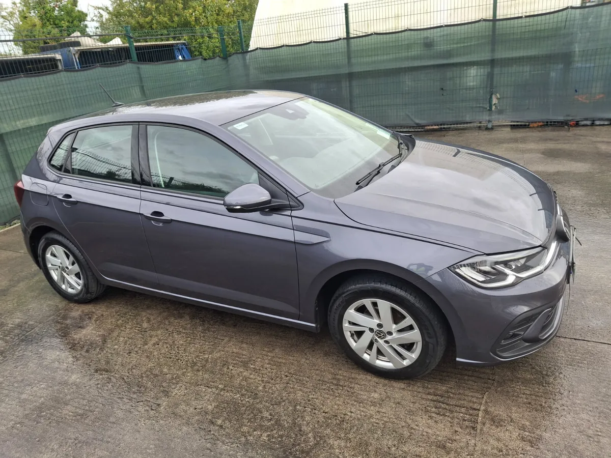 222 Volkswagen Polo   Automatic Very Light Damage - Image 1