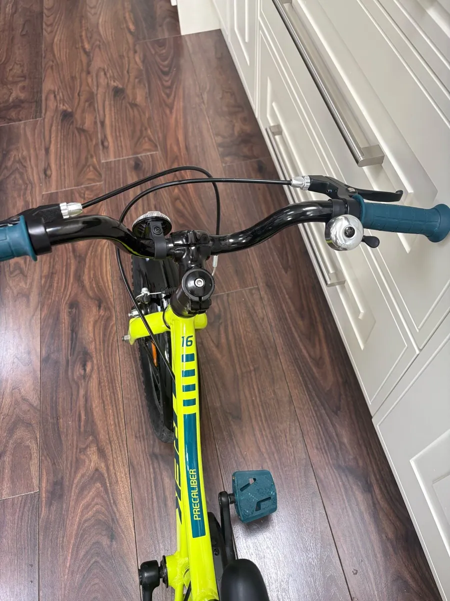 Kids bike - Image 2