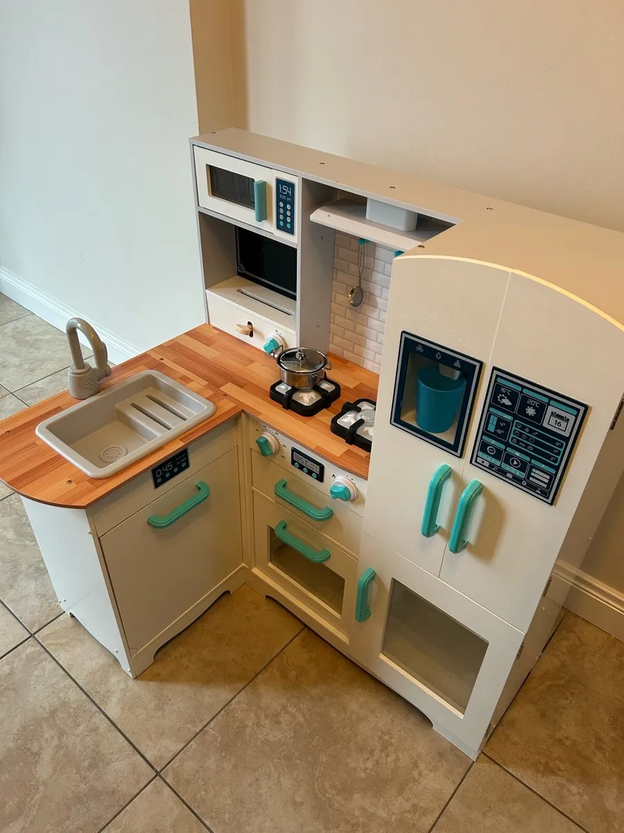 Toy kitchen and Baby doll cot/high chair/ bath set - Image 2