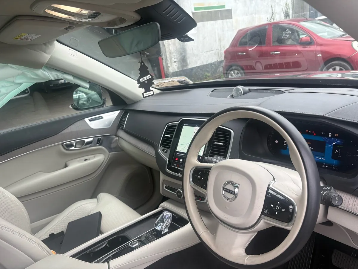 24 XC90 - Image 3