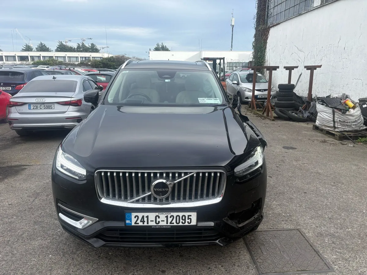 24 XC90 - Image 1